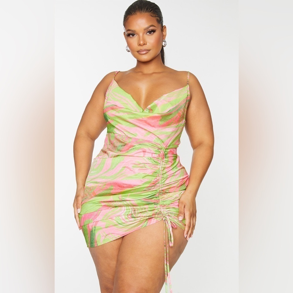 PRETTYLITTLETHING Plus Pink Abstract Cowl Ruched Front Bodycon Dress 20